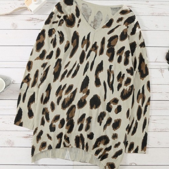 V Neck fall Leopard print Knit Tunic Sweater tan - Picture 5 of 5